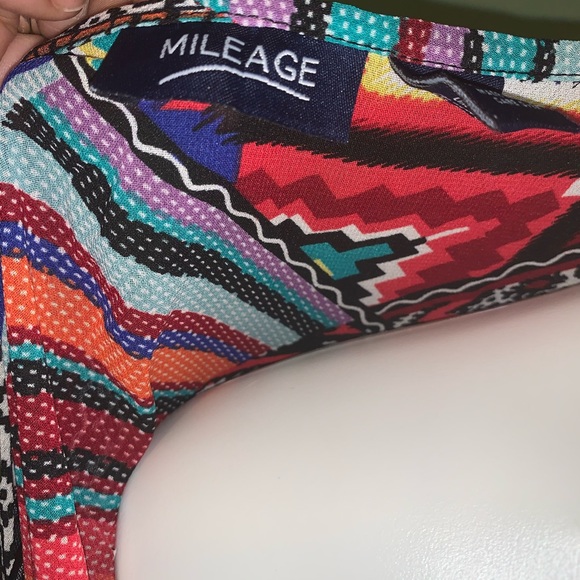 Capes - Picture 2 of 4